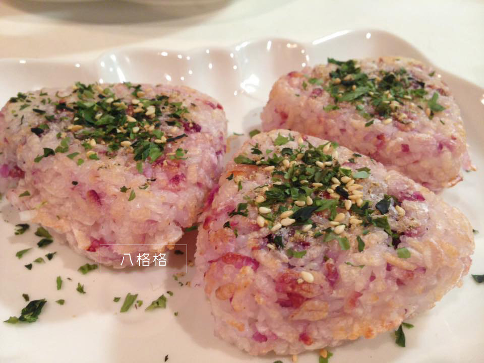《生活創意料理》鬆餅機 烤飯糰盤初體驗—紫薯飯糰